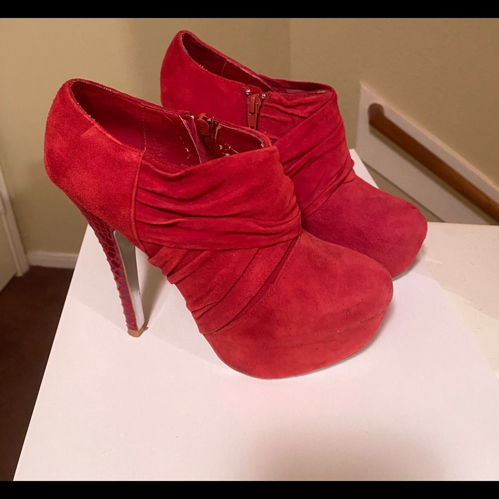 Ankle shoes